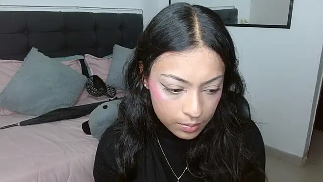 vaness weet online show from 3, 2, 2026