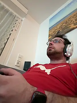 Italo1988 online show from 11, 1, 2025