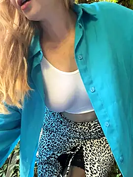 Lady  Maria online show from 18, 10, 2025