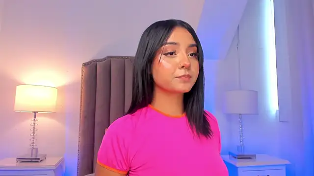Emma Torres   online show from 16, 12, 2024