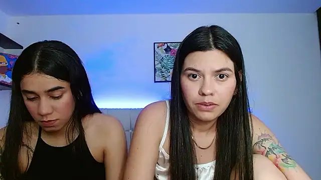 Snapshot of Layla_Rachel chatting on 20, 12, 2024 Layla Rachel online show from 20, 12, 2024