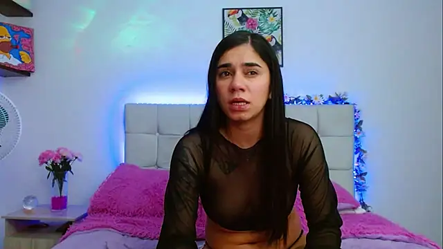 Snapshot of Layla_Rachel chatting on 12, 1, 2025 Layla Rachel online show from 12, 1, 2025