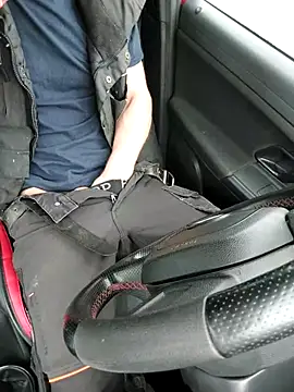 Xcoquinx online show from 18, 3, 2025