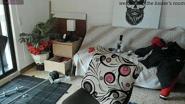 kaiser679  online show from 3, 6, 2026