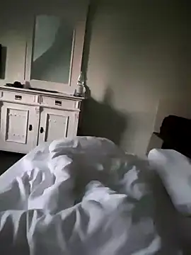 kiam471 online show from 19, 10, 2025