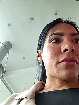 Doll Loren online show from 25, 11, 2025