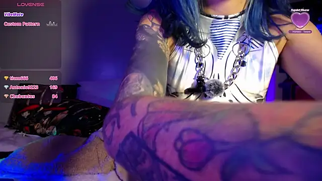 Cinamoonn online show from 26, 1, 2025