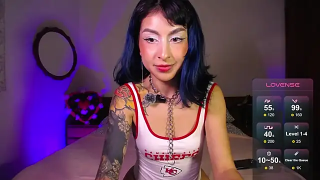 Cinamoonn online show from 12, 2, 2025