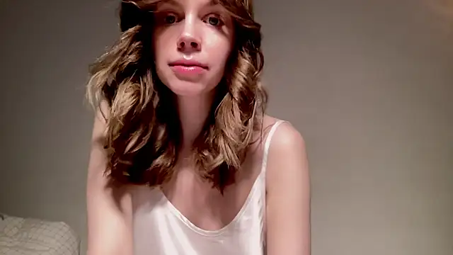 Snapshot of Nikki_Mimimi chatting on 20, 12, 2024 Nikki Mimimi online show from 20, 12, 2024