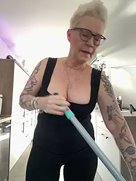 German Milf online show from 7, 3, 2026