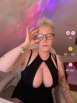 German Milf online show from 16, 5, 2026