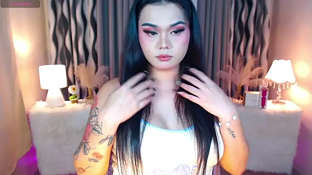 Ella Fantasiax online show from 10, 11, 2025