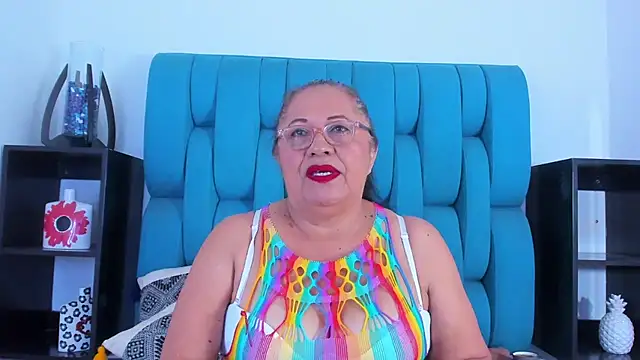 Snapshot of Keira_Lennox chatting on 12, 2, 2025 Keira Lennox online show from 12, 2, 2025