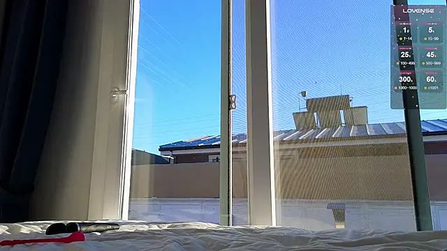 Misss Vikk online show from 23, 2, 2025