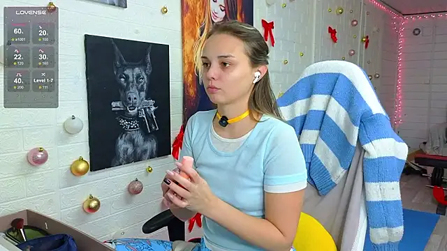 Misss Vikk online show from 6, 2, 2026