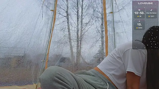 Misss Vikk online show from 6, 4, 2026