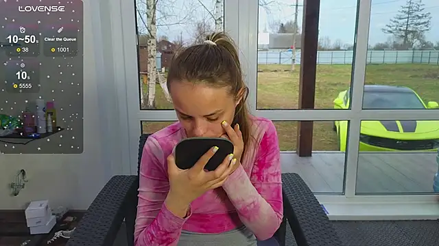 Misss Vikk online show from 30, 4, 2026