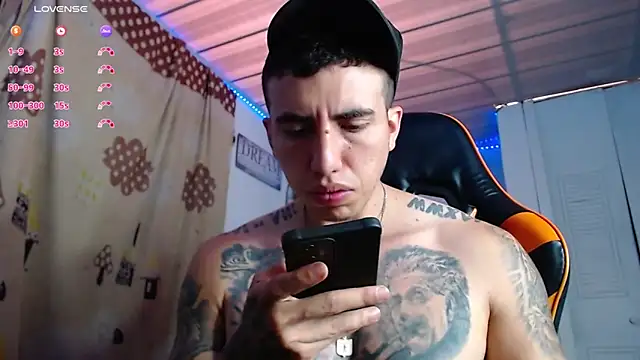 Adam Hudsond online show from 23, 11, 2025