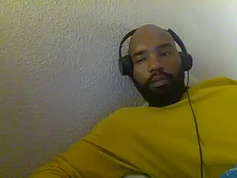 Snapshot of KAYBEEDEFREAK chatting on 29, 12, 2024 KAYBEEDEFREAK online show from 29, 12, 2024