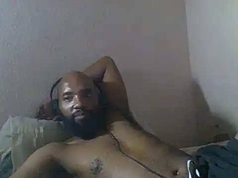 Snapshot of KAYBEEDEFREAK chatting on 5, 2, 2025 KAYBEEDEFREAK online show from 5, 2, 2025