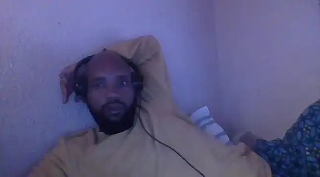 Snapshot of KAYBEEDEFREAK chatting on 16, 2, 2025 KAYBEEDEFREAK online show from 16, 2, 2025