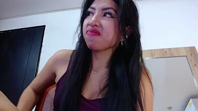 Snapshot of Sweet_baby_hellen chatting on 8, 1, 2025 Sweet baby hellen online show from 8, 1, 2025