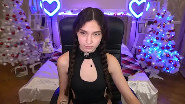 BabyFlowerr online show from 26, 12, 2024