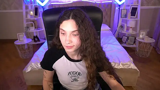 BabyFlowerr online show from 9, 1, 2025