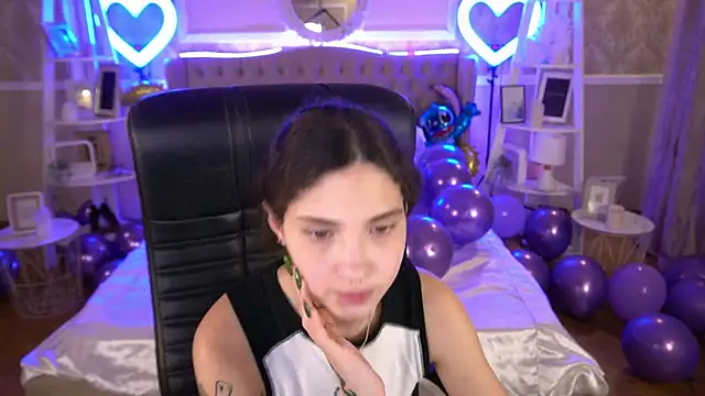 BabyFlowerr online show from 11, 1, 2025