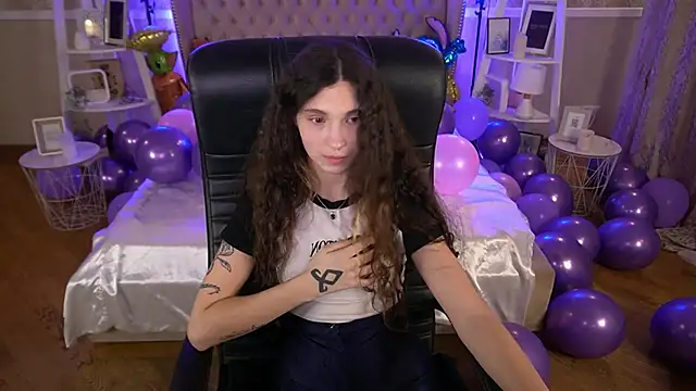 BabyFlowerr online show from 13, 1, 2025