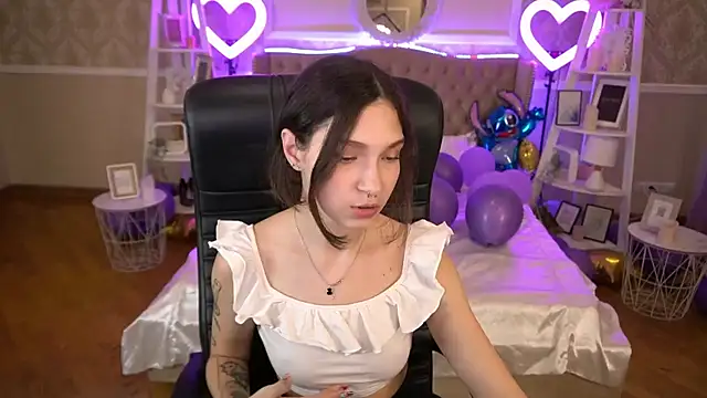 BabyFlowerr online show from 27, 1, 2025