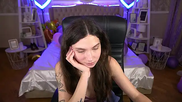 BabyFlowerr online show from 27, 1, 2025