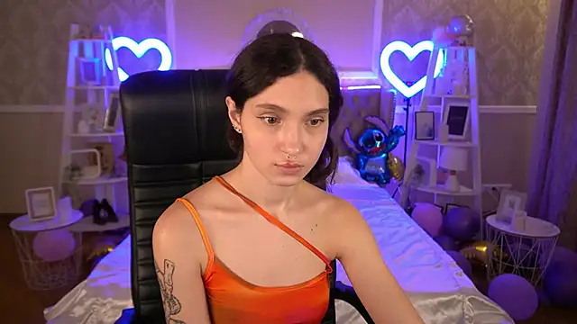 BabyFlowerr online show from 4, 2, 2025