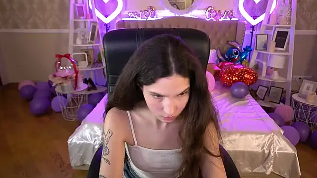 BabyFlowerr online show from 7, 2, 2025
