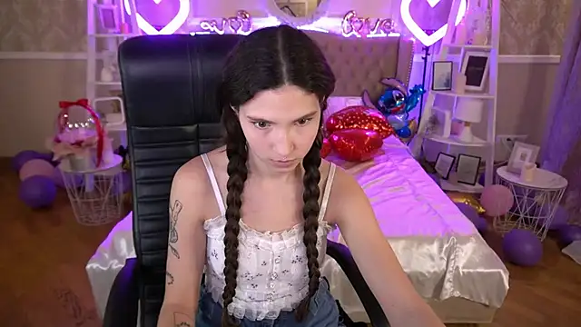 BabyFlowerr online show from 9, 2, 2025