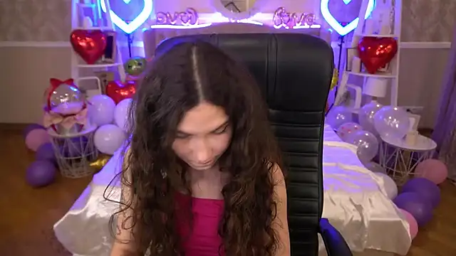BabyFlowerr online show from 13, 2, 2025