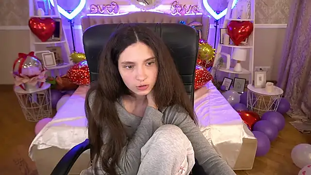 BabyFlowerr online show from 21, 2, 2025