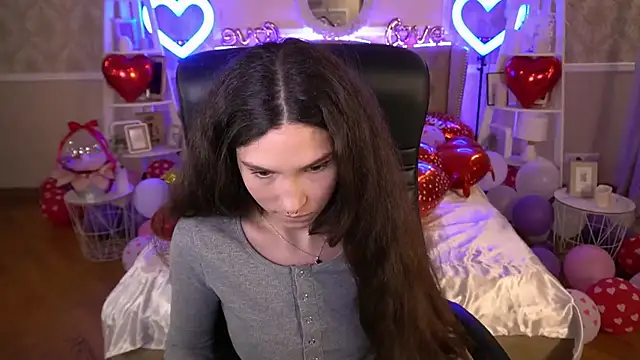 BabyFlowerr online show from 26, 2, 2025