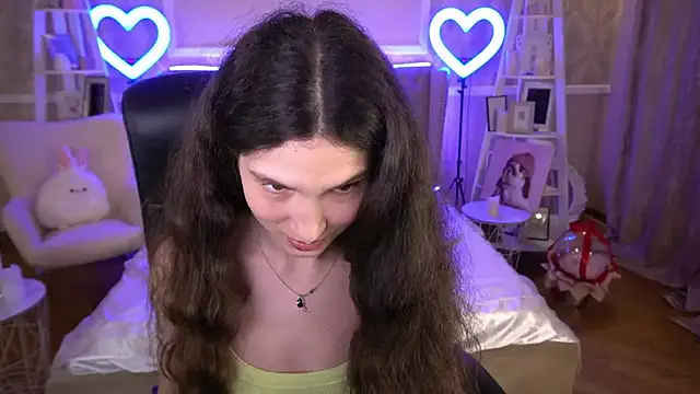 BabyFlowerr online show from 14, 3, 2025