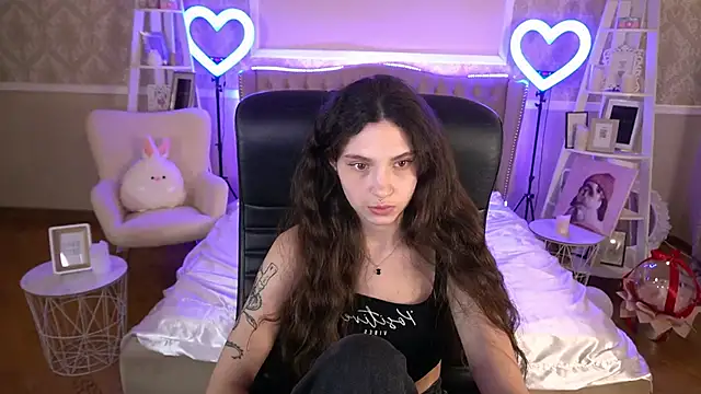 BabyFlowerr online show from 17, 3, 2025