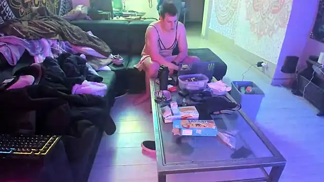 slankecrosdresser online show from 16, 2, 2025