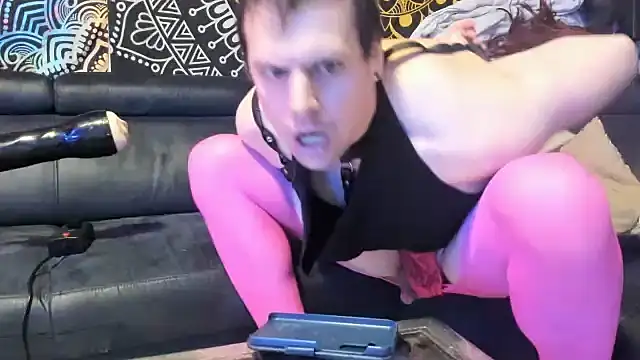 slankecrosdresser online show from 3, 11, 2025