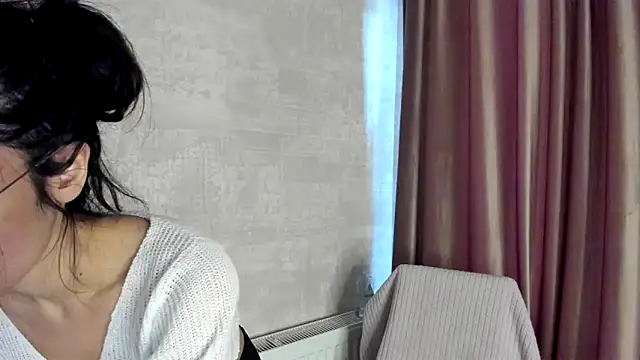 Snapshot of itsyourcassie chatting on 15, 12, 2024 itsyourcassie online show from 15, 12, 2024
