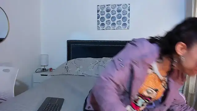 ZulyMichels online show from 6, 11, 2025