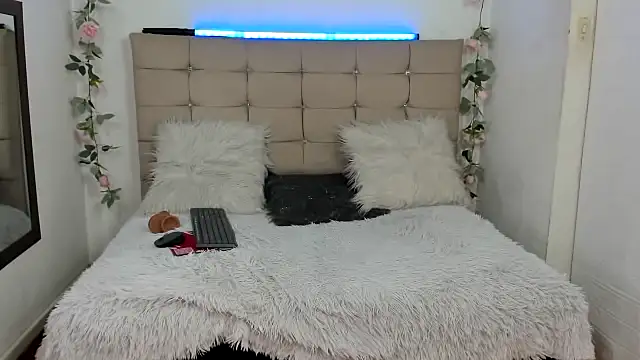 Snapshot of yayita_mature chatting on 13, 11, 2025 yayita mature online show from 13, 11, 2025