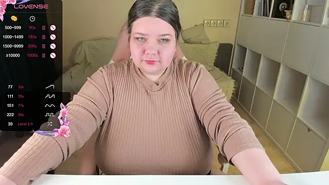 Snapshot of PlumPie chatting on 16, 1, 2026 PlumPie online show from 16, 1, 2026