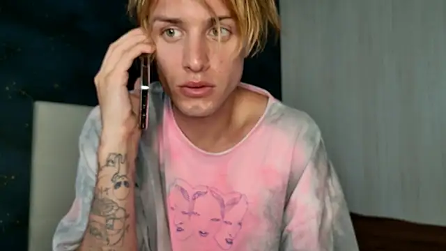 Snapshot of Cryptikov chatting on 8, 7, 2026 Cryptikov online show from 8, 7, 2026