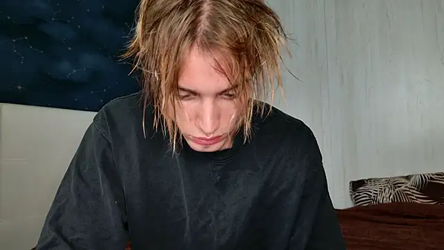 Snapshot of Cryptikov chatting on 9, 7, 2026 Cryptikov online show from 9, 7, 2026