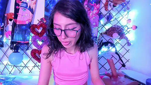 Snapshot of Alice_jacobs1 chatting on 11, 2, 2025 Alice jacobs1 online show from 11, 2, 2025