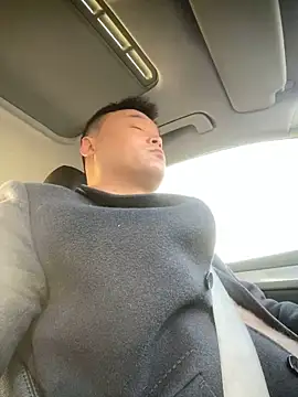 Snapshot of S00 chatting on 12, 12, 2024 S00 online show from 12, 12, 2024